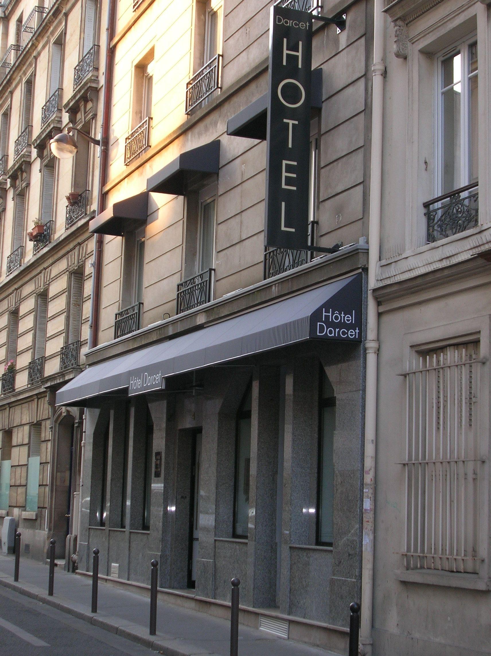 Darcet Hotel