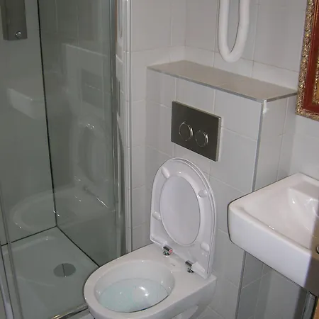 Hotel Darcet